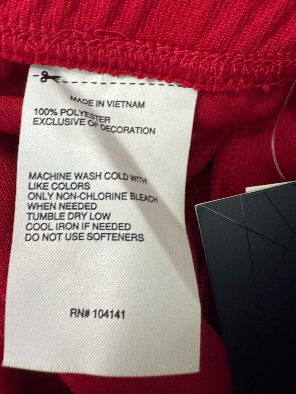 DSG Women’s Performance Mid Rise Short Team Red Size M - Picture 5 of 6